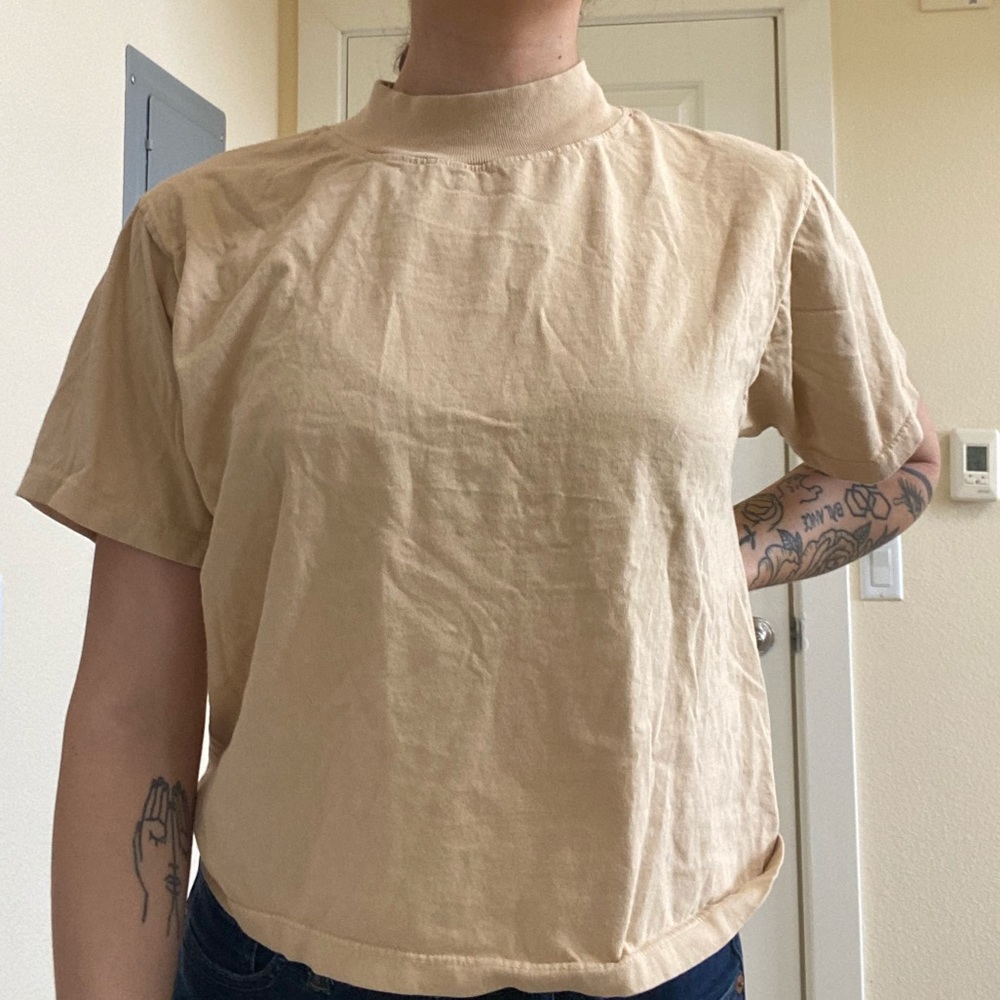 URBAN OUTFITTERS MOCK NECK